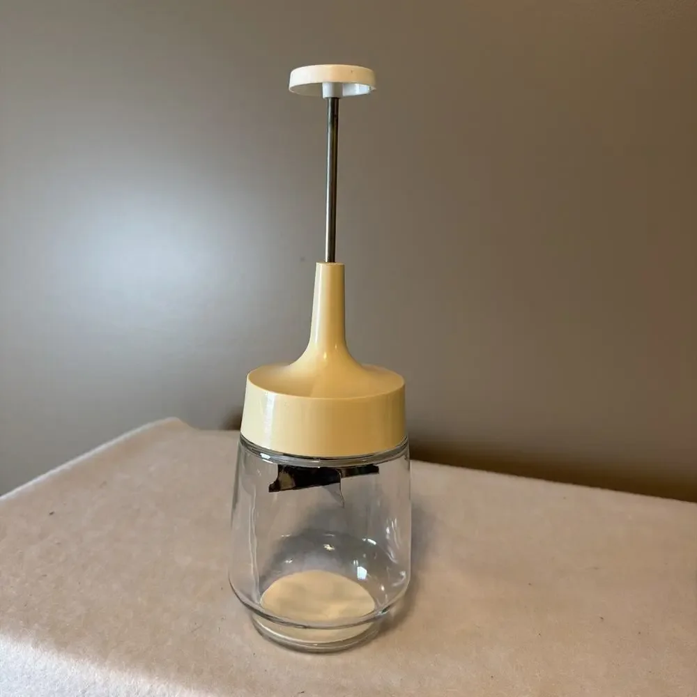 Vintage 1970s -GEMCO-Nut Food Chopper Dicer/Stainless Steel Blade